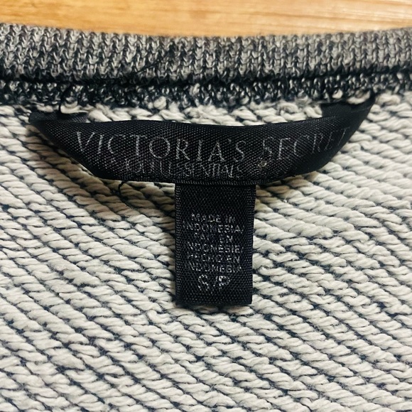 VS supermodel essentials sweater - Picture 4 of 4
